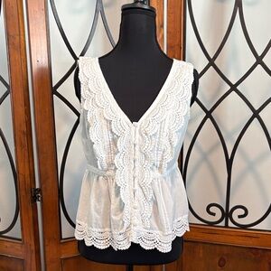 Miss Chievous White Lace V-Neck Peplum Camisole